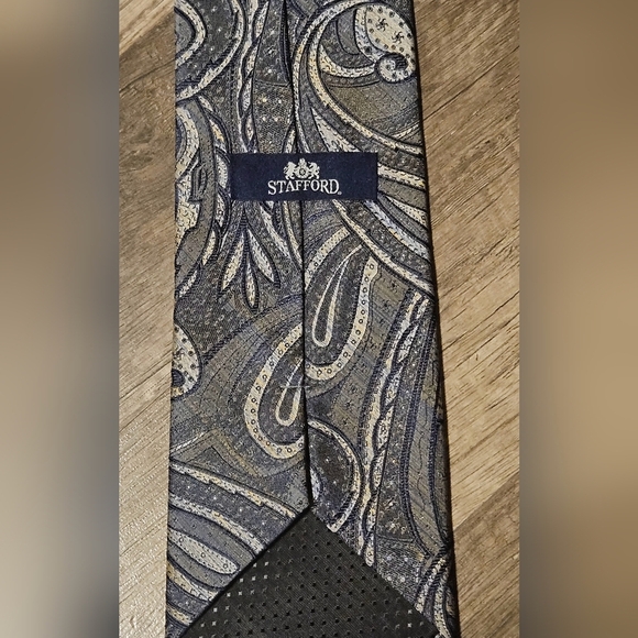 💚stafford tie Gray Blue  Silk🩵 - Picture 4 of 4